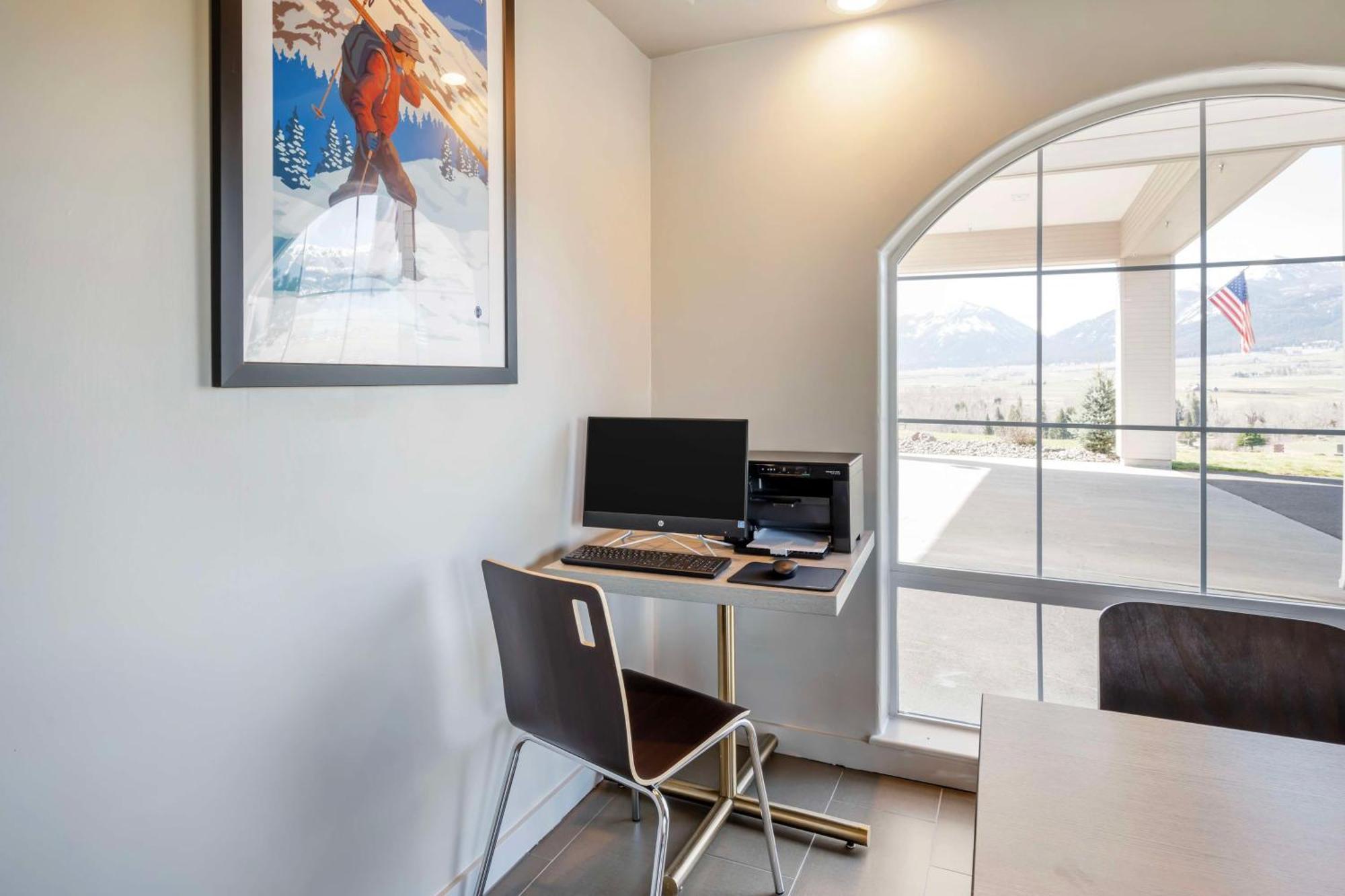 Surestay Plus By Best Western Enterprise Εξωτερικό φωτογραφία